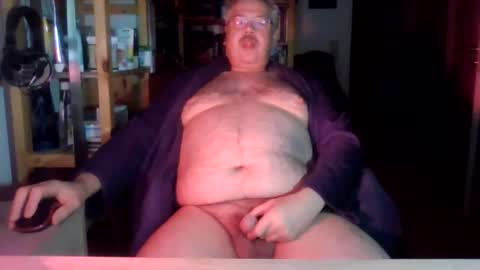 Snapshot of busibaer666 chatting on 01.18.25 busi online show from 01.18.25