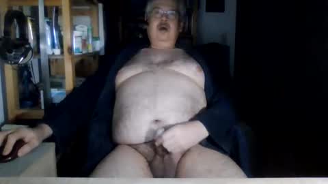 Snapshot of busibaer666 chatting on 02.23.25 busi online show from 02.23.25