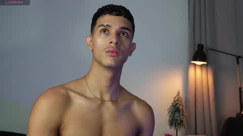 Buster independent model online show from 12.20.25