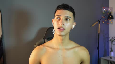 Buster independent model online show from 04.29.26