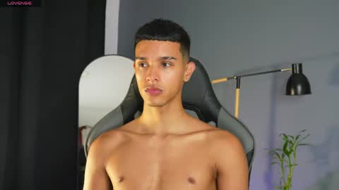 Buster independent model online show from 05.23.26