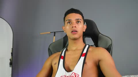 Buster independent model online show from 05.24.26