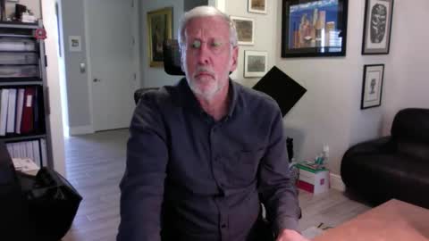 Snapshot of bustinout99 chatting on 02.07.26 afternoon wood online show from 02.07.26