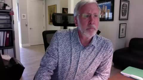 Snapshot of bustinout99 chatting on 02.18.26 afternoon wood online show from 02.18.26