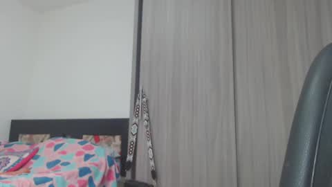 Snapshot of bustyamanda_ chatting on 02.28.25 Amanda online show from 02.28.25