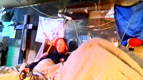 Snapshot of bustybabie9 chatting on 12.20.25 BustyBabie9 online show from 12.20.25