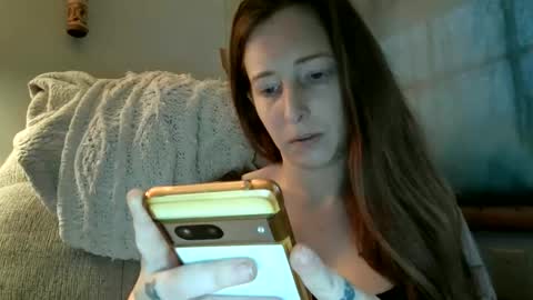 Snapshot of butcherbaby92 chatting on 02.20.26 butcherbaby online show from 02.20.26