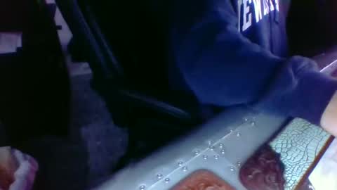 Snapshot of butslutt2 chatting on 01.11.26 butslutt2 online show from 01.11.26