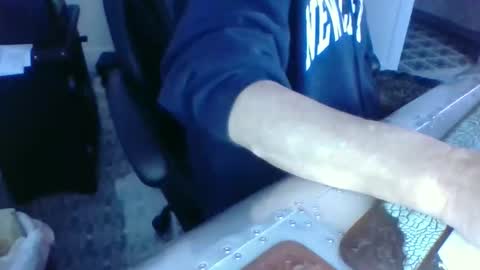 Snapshot of butslutt2 chatting on 01.12.26 butslutt2 online show from 01.12.26