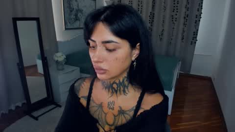 Snapshot of butter_f1y chatting on 09.18.25 Sabrina online show from 09.18.25