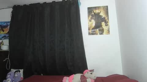 Snapshot of buttercup_milk chatting on 01.09.26 Dylan online show from 01.09.26