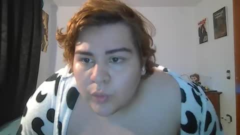 Snapshot of buttercup_milk chatting on 01.12.26 Dylan online show from 01.12.26