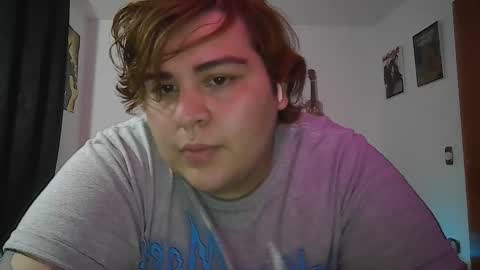 Snapshot of buttercup_milk chatting on 01.18.26 Dylan online show from 01.18.26