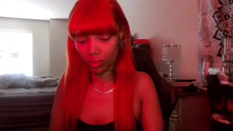 Snapshot of butterflybootyy chatting on 10.04.25 butterfly booty online show from 10.04.25