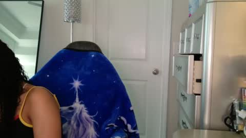 butterfly booty online show from 05.20.26
