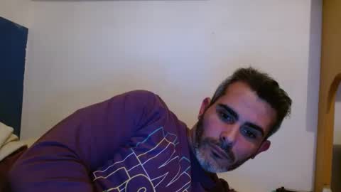 Snapshot of c0llinfarrell chatting on 01.19.25 Collin Farrel online show from 01.19.25