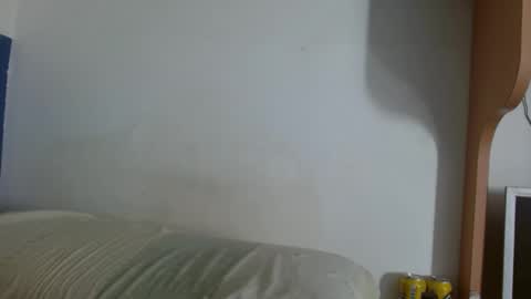 Snapshot of c0llinfarrell chatting on 02.14.25 Collin Farrel online show from 02.14.25