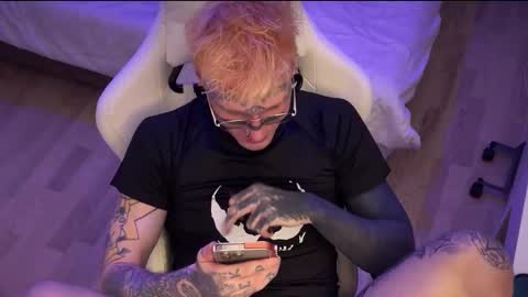 c10h15on online show from 01.05.26