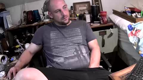 Snapshot of c547409 chatting on 10.21.25 c547409 online show from 10.21.25