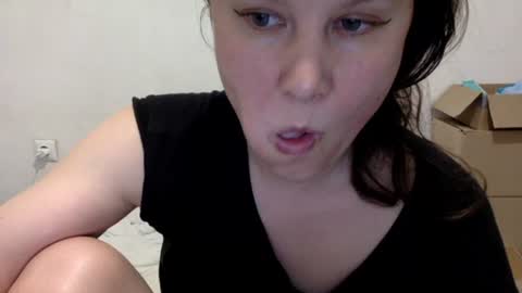 Snapshot of caffeinated_lamb chatting on 06.03.26 Lamb online show from 06.03.26