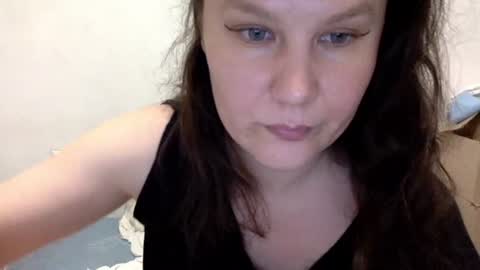 Snapshot of caffeinated_lamb chatting on 06.14.26 Lamb online show from 06.14.26