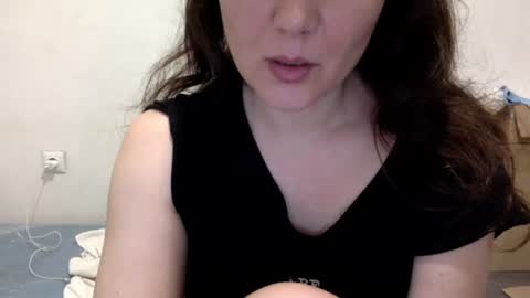 Snapshot of caffeinated_lamb chatting on 06.15.26 Lamb online show from 06.15.26