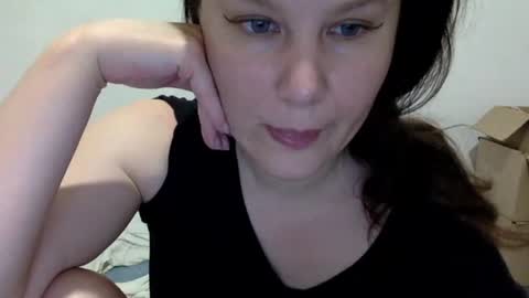 Snapshot of caffeinated_lamb chatting on 06.19.26 Lamb online show from 06.19.26