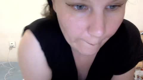 Snapshot of caffeinated_lamb chatting on 07.28.26 Lamb online show from 07.28.26
