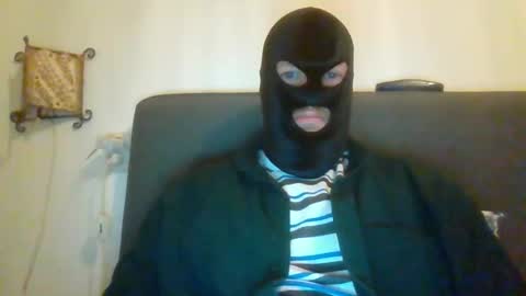 Snapshot of cagegag31 chatting on 03.15.26 cagegag31 online show from 03.15.26