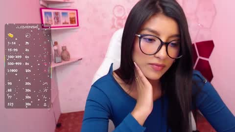 Snapshot of cailee_mansour chatting on 09.22.25 Cailee online show from 09.22.25