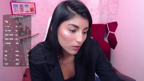 Snapshot of cailee_mansour chatting on 09.26.25 Cailee online show from 09.26.25