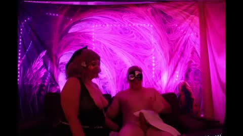 Snapshot of cakexcake chatting on 02.08.25 CakeXCake online show from 02.08.25