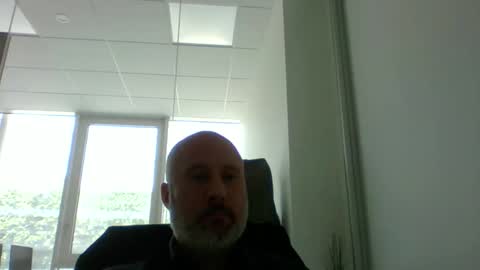 Snapshot of caldoski chatting on 05.19.26 caldoski online show from 05.19.26