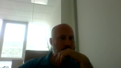Snapshot of caldoski chatting on 05.27.26 caldoski online show from 05.27.26