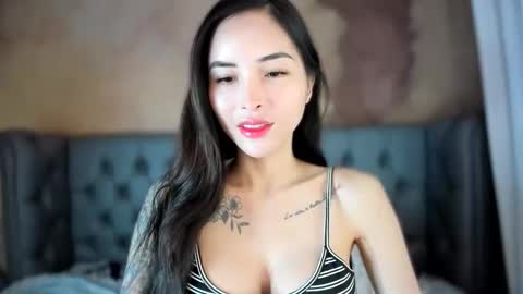 Snapshot of calinan chatting on 10.03.25 sexybabe online show from 10.03.25