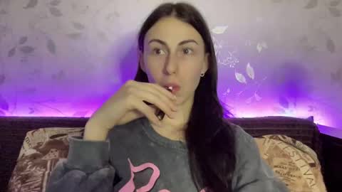 Snapshot of call_me_dad_ chatting on 01.27.25 Anna online show from 01.27.25