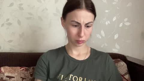 Snapshot of call_me_dad_ chatting on 03.04.25 Anna online show from 03.04.25