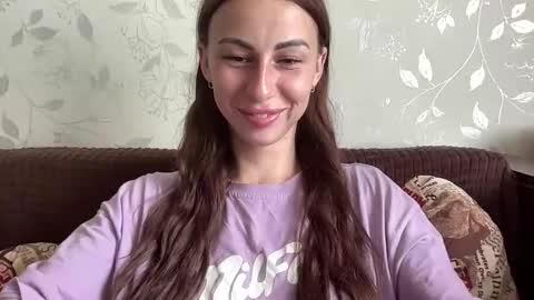 Snapshot of call_me_dad_ chatting on 09.09.25 Anna online show from 09.09.25