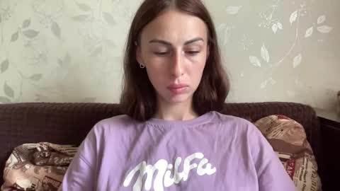 Snapshot of call_me_dad_ chatting on 09.10.25 Anna online show from 09.10.25