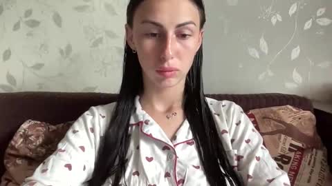 Snapshot of call_me_dad_ chatting on 09.19.25 Anna online show from 09.19.25