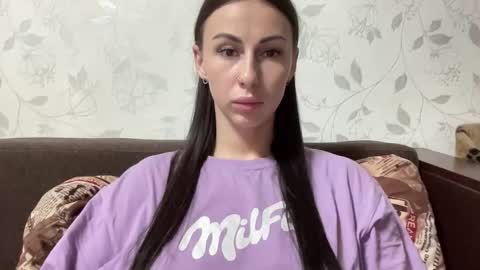 Snapshot of call_me_dad_ chatting on 11.02.25 Anna online show from 11.02.25