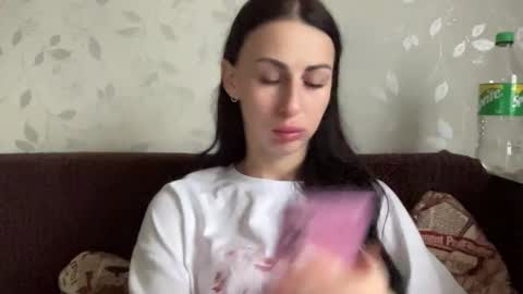 Snapshot of call_me_dad_ chatting on 11.28.25 Anna online show from 11.28.25