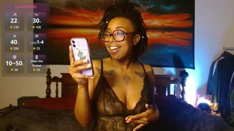 Snapshot of call_me_hedone chatting on 01.15.26 Hedone online show from 01.15.26