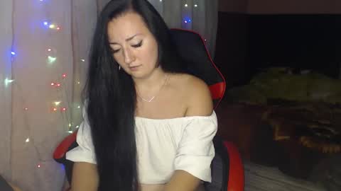 Shaya online show from 10.14.25