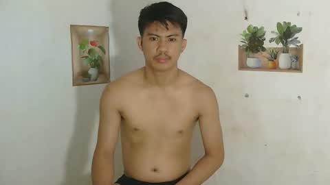 Snapshot of callme_jus chatting on 04.24.26 Jus online show from 04.24.26