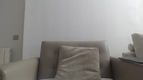 callme_kim online show from 02.06.25