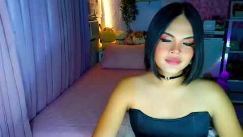Mia online show from 02.08.26