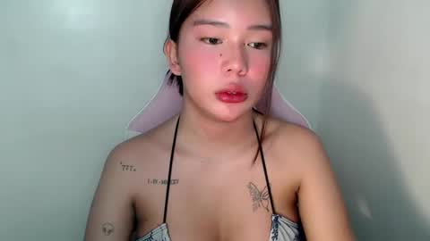 Snapshot of callme_remaxxx7 chatting on 05.23.26 Rema online show from 05.23.26
