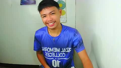 Snapshot of callmebabyceejay_ chatting on 06.10.26 Ceejay online show from 06.10.26