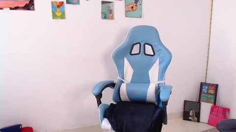 callmebluee online show from 05.22.26